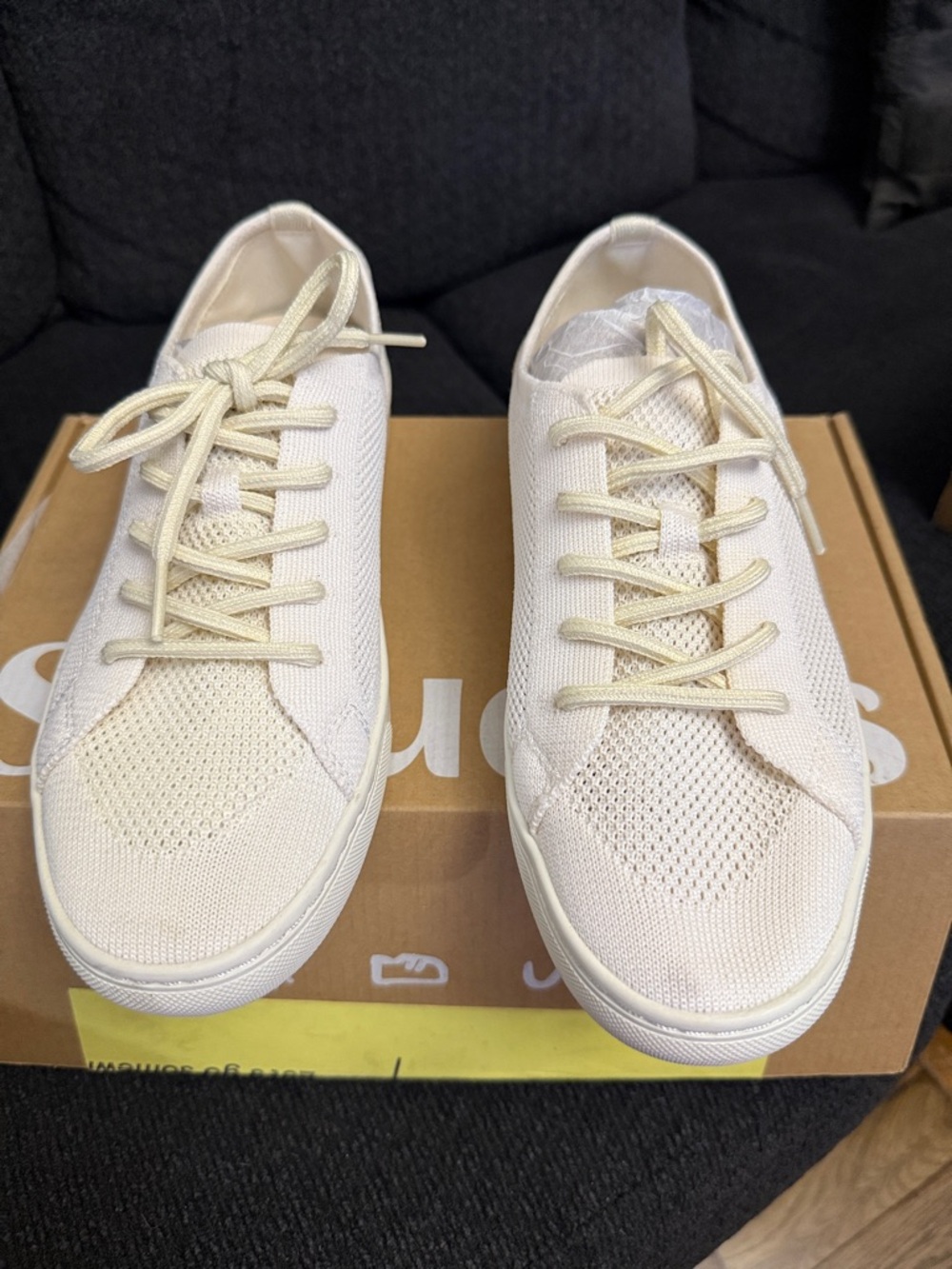 Soludos Cream Knit Low-Top Sneakers